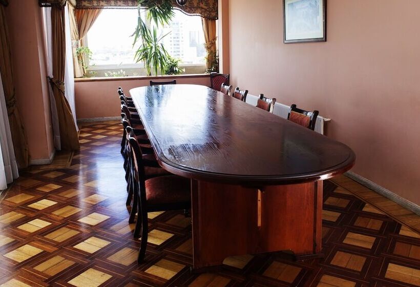 Hotel Terrano Concepción