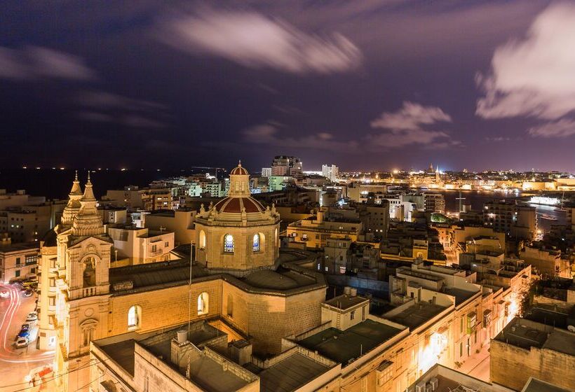 هتل Ax The Palace