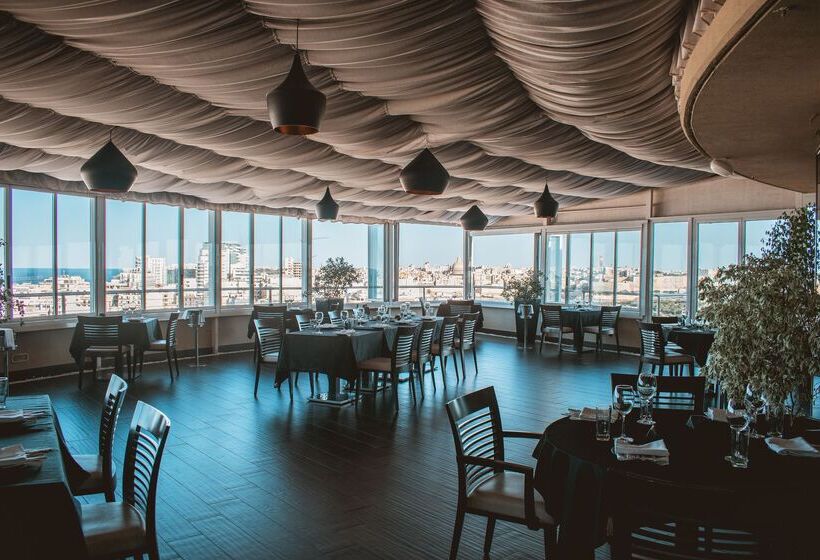 هتل Ax The Palace