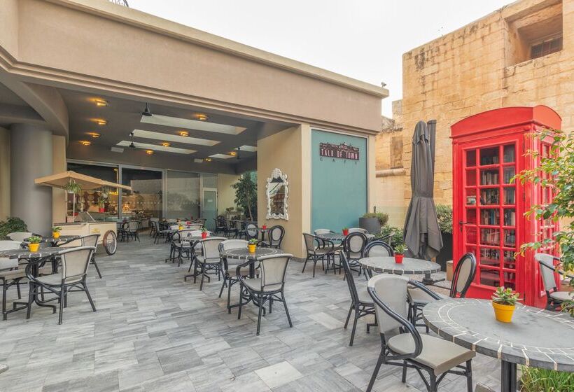 هتل Ax The Palace