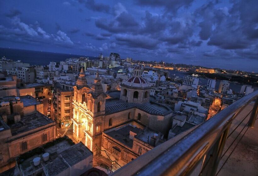 هتل Ax The Palace