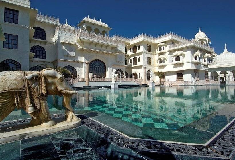 ホテル Shiv Vilas Resort