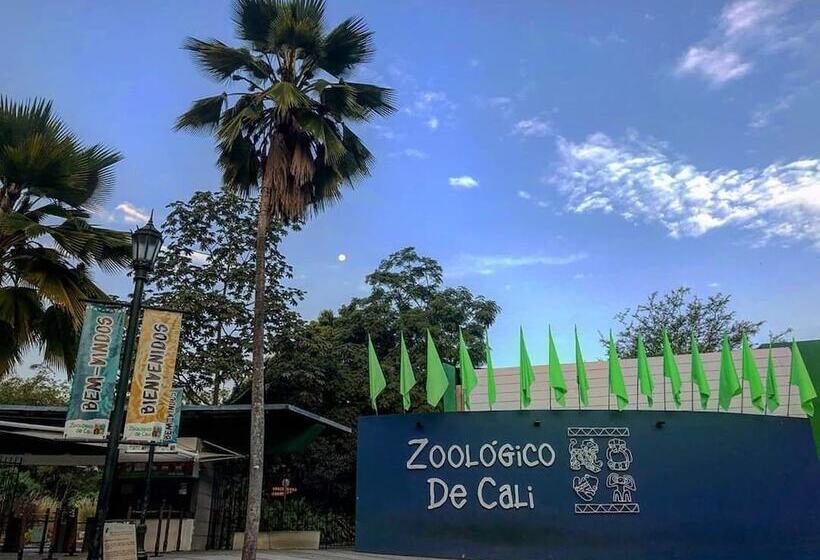 בית מלון כפרי Toscana Plaza