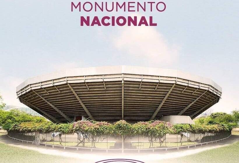 בית מלון כפרי Toscana Plaza