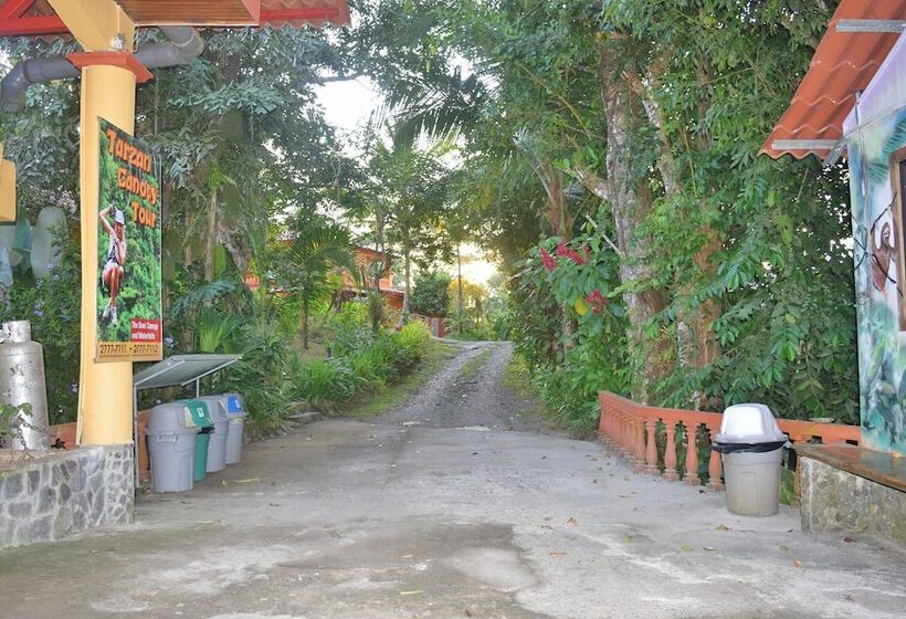 ホテル Tres Banderas