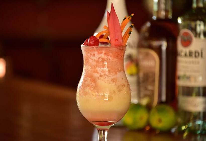 ホテル Tres Banderas