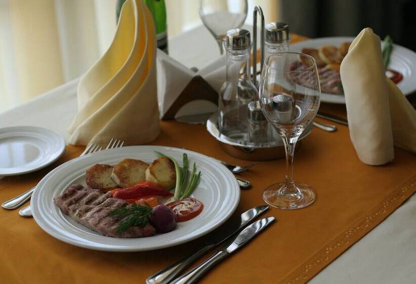 ホテル Victoria  & Business Centre Minsk