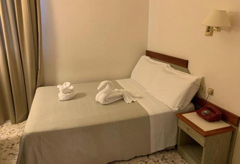 فندق Villa Tiziana