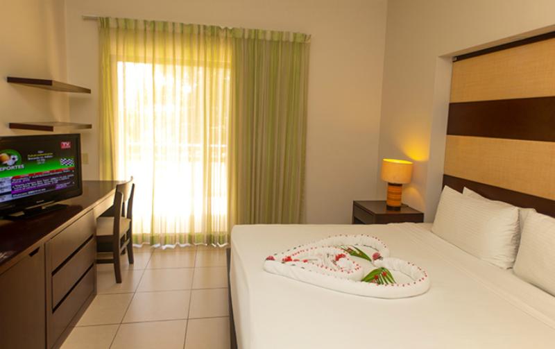 هتل Villas Sol Beach Resort