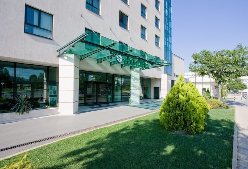 Vitosha Park Hotel   Free Indoor Pool & Parking