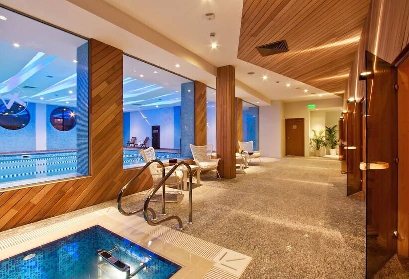 Vitosha Park Hotel   Free Indoor Pool & Parking