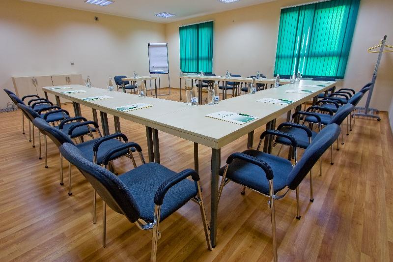 Vitosha Park Hotel   Free Indoor Pool & Parking