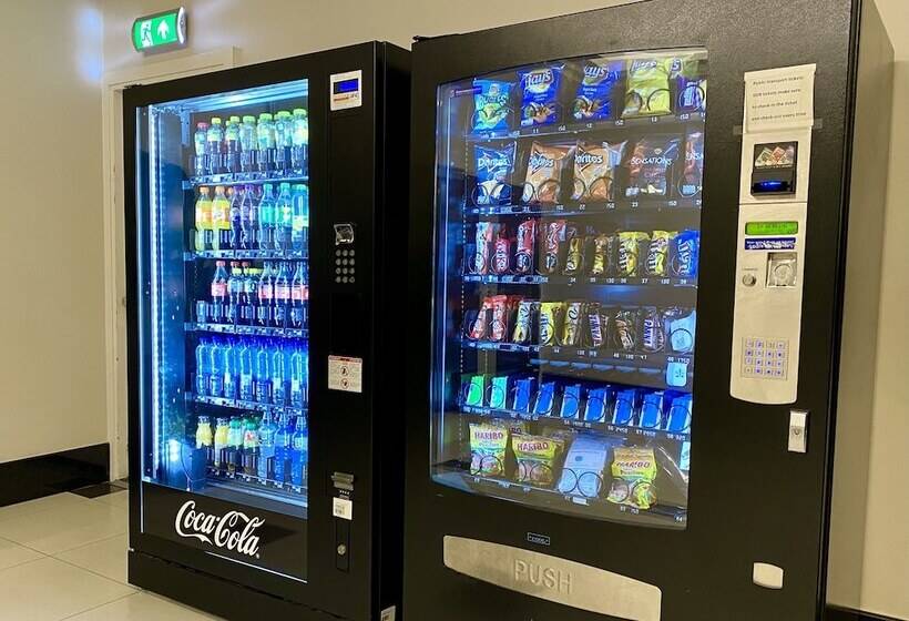 Xo Hotels Blue Tower