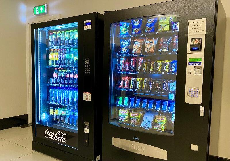 Xo Hotels Blue Tower