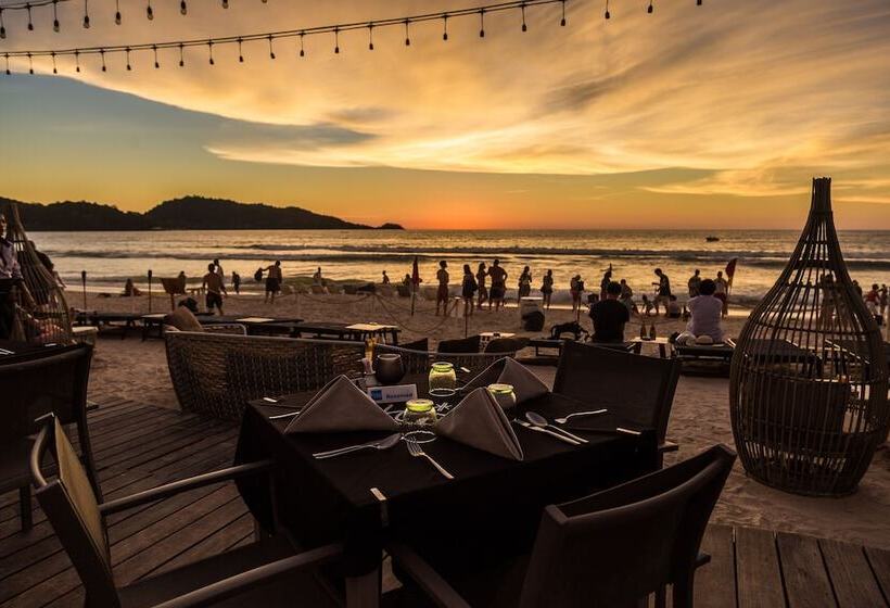 Kudo Hotel & Beach Club