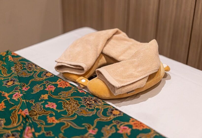 Kudo Hotel & Beach Club