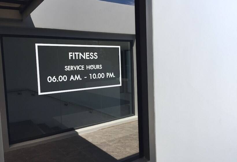 Kudo Hotel & Beach Club