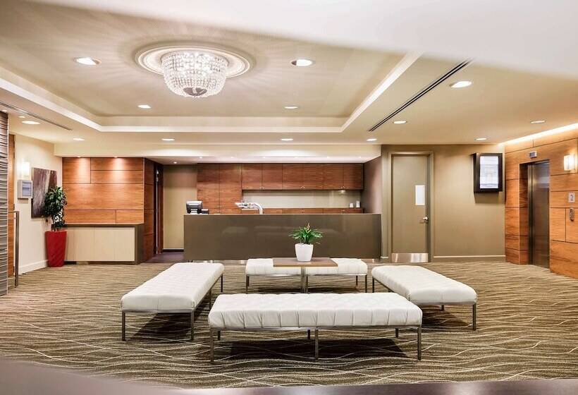 Novotel Christchurch Cathedral Square