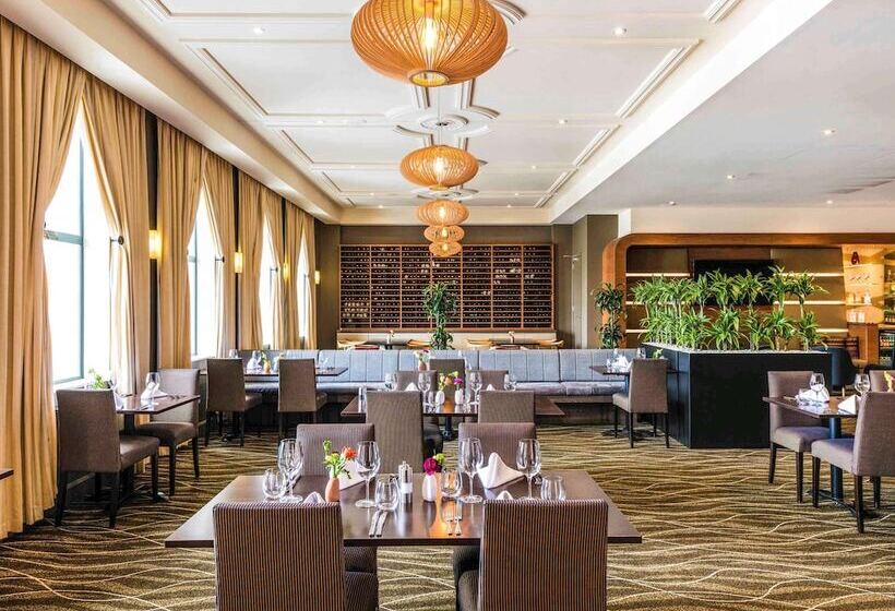 Novotel Christchurch Cathedral Square