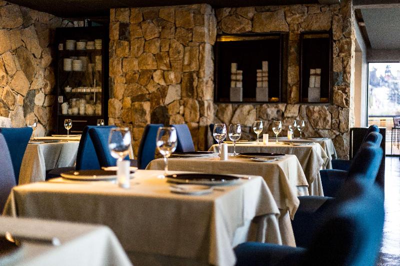 Radisson Blu Acqua Hotel & Spa Concon