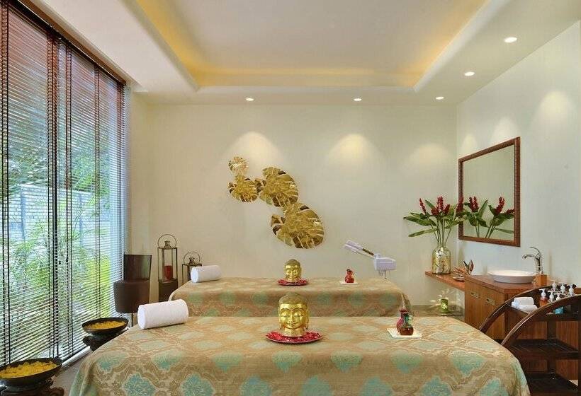 Radisson Hotel Khajuraho