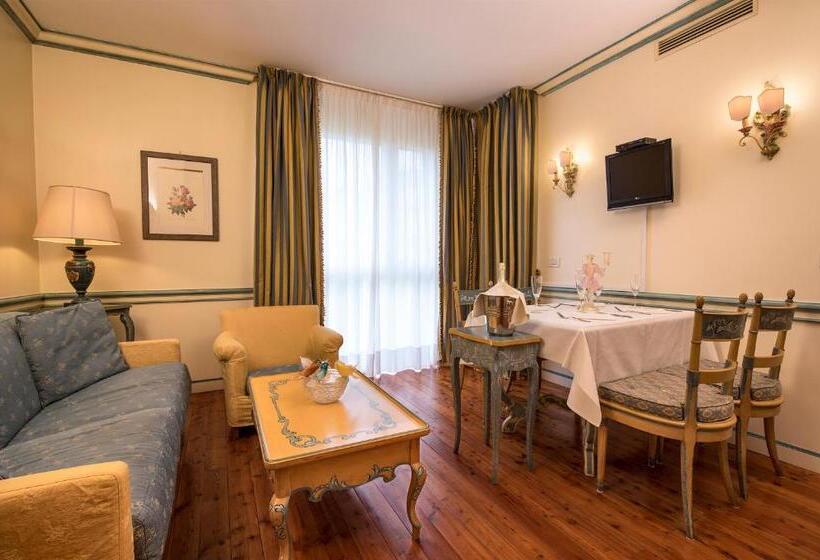 레지던스 Db Villas Le Ville Del Lido Resort