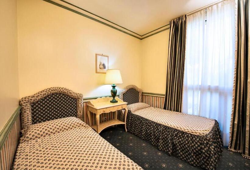 레지던스 Db Villas Le Ville Del Lido Resort