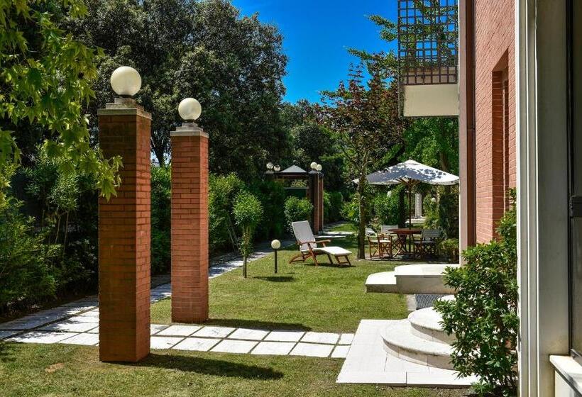 레지던스 Db Villas Le Ville Del Lido Resort