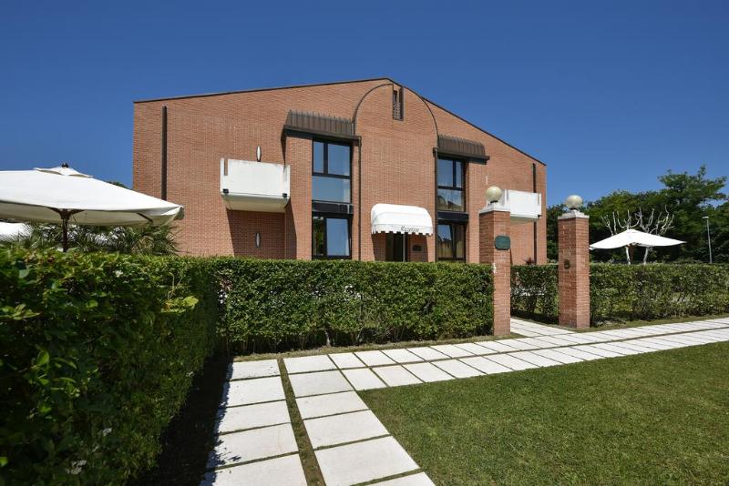 레지던스 Db Villas Le Ville Del Lido Resort