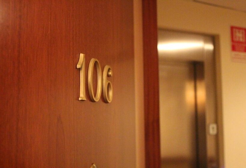 Santiago Apartments Bilbao