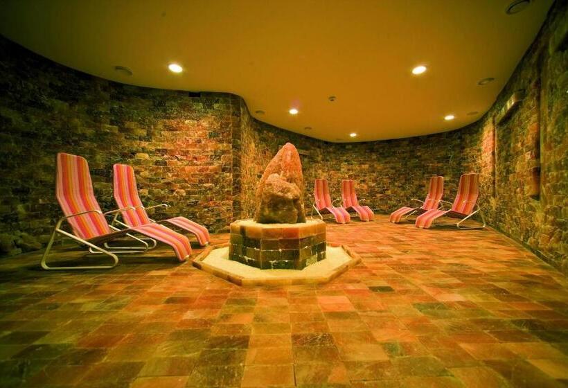 Thermenhotel Stoiser