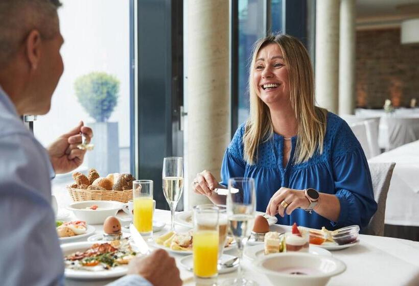 Thermenhotel Stoiser