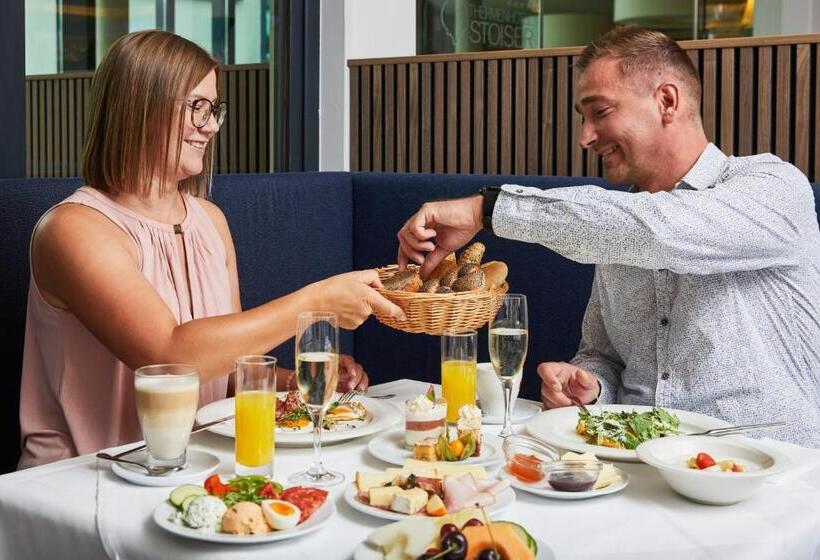 Thermenhotel Stoiser