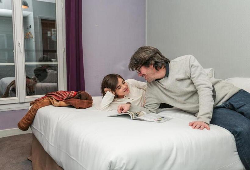 Vintage Paris Gare Du Nord By Hiphophostels