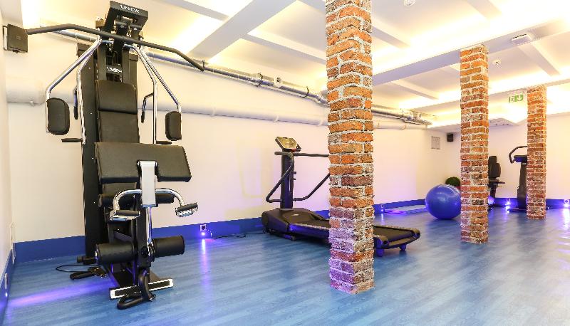 Vintage Paris Gare Du Nord By Hiphophostels