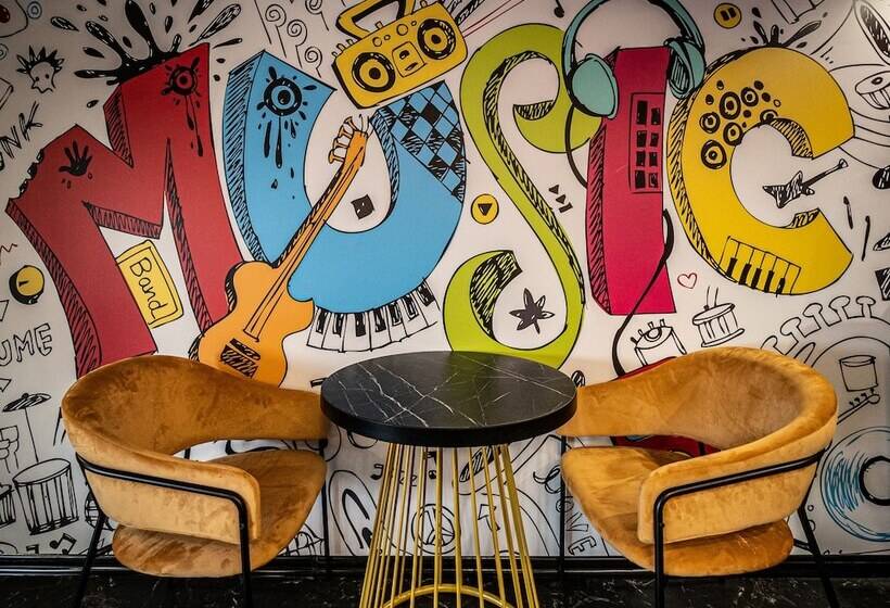 Welcomotel Beauvais Aéroport