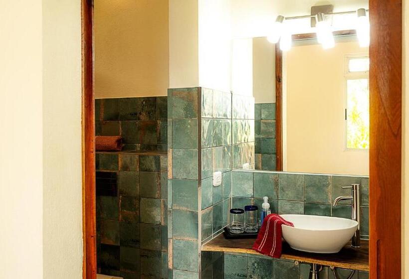 مبيت وإفطار Casa Laureles