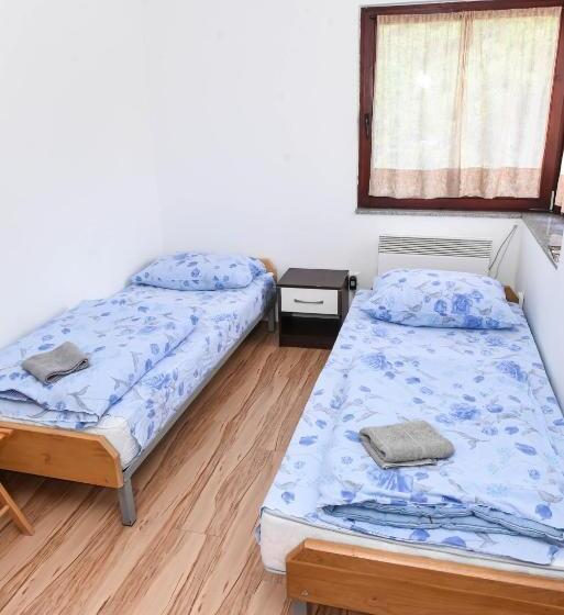 تختخواب و صبحانه Sobe Sa Kupatilom Jajce