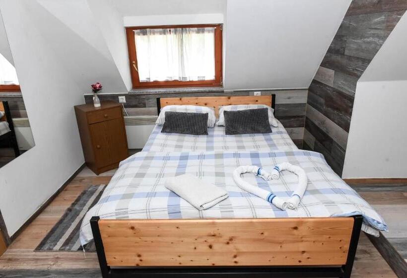 تختخواب و صبحانه Sobe Sa Kupatilom Jajce