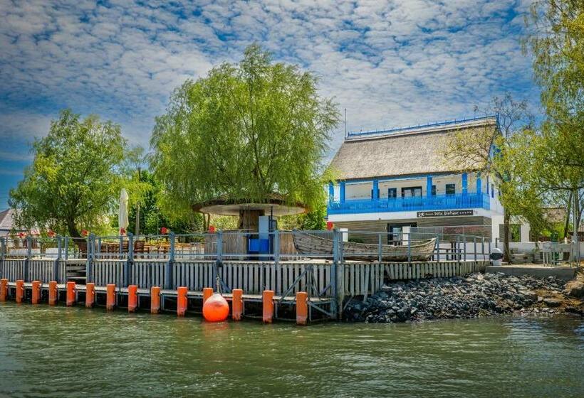 Delta Boutique & Carmen Silva Resort