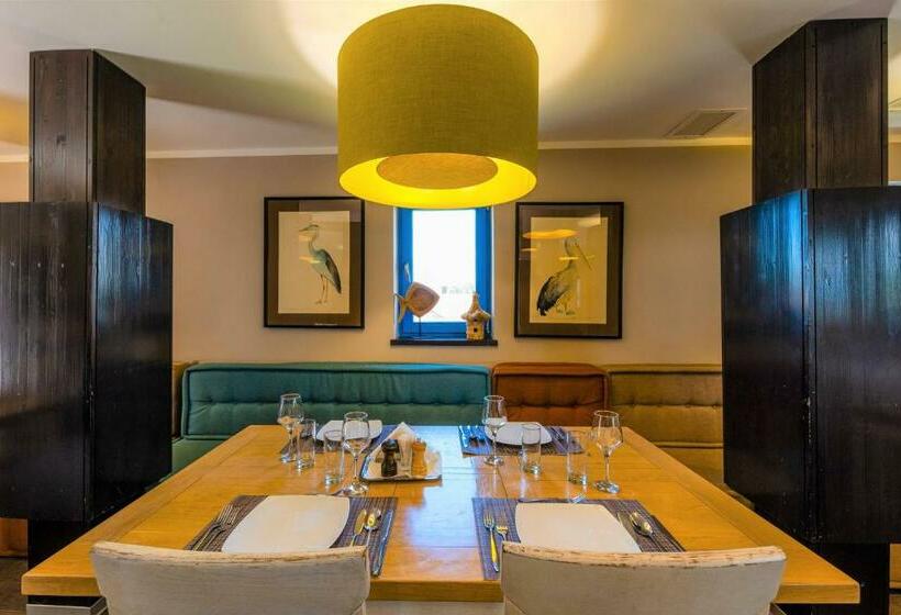 Delta Boutique & Carmen Silva Resort