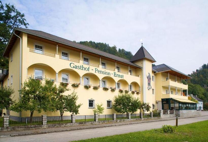 Gasthof   Landhotel Ernst