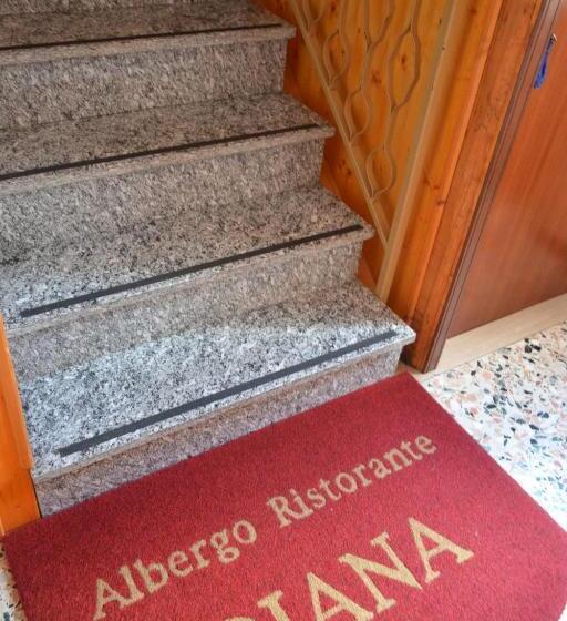 Отель Albergo Diana