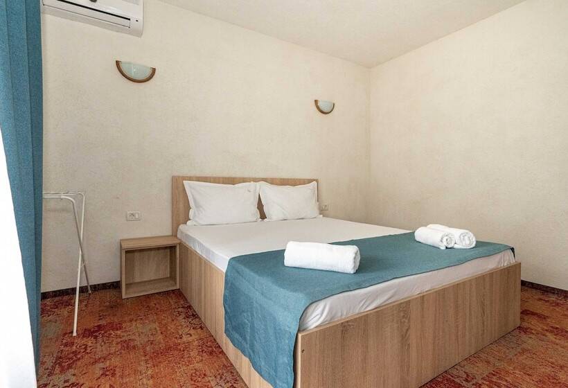 فندق Mera Holiday Resort