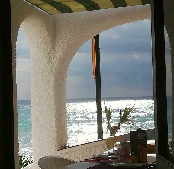 فندق Apartamentos Llorca