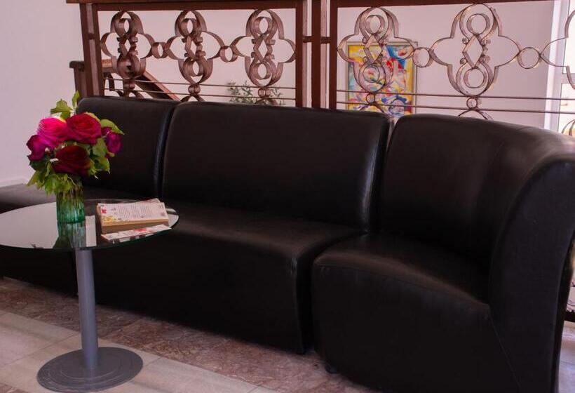 酒店 Effect Saint Mina