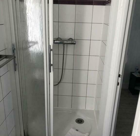 Отель Le Crist Al, Hôtel Familial, Climatisé, En Front De Mer