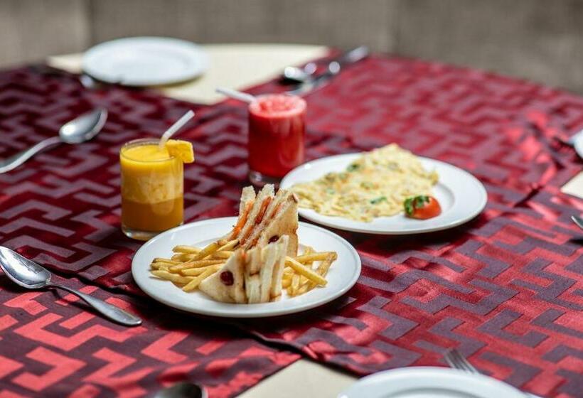 酒店 Kallelys Park Inn, Chalakudy ,thrissur