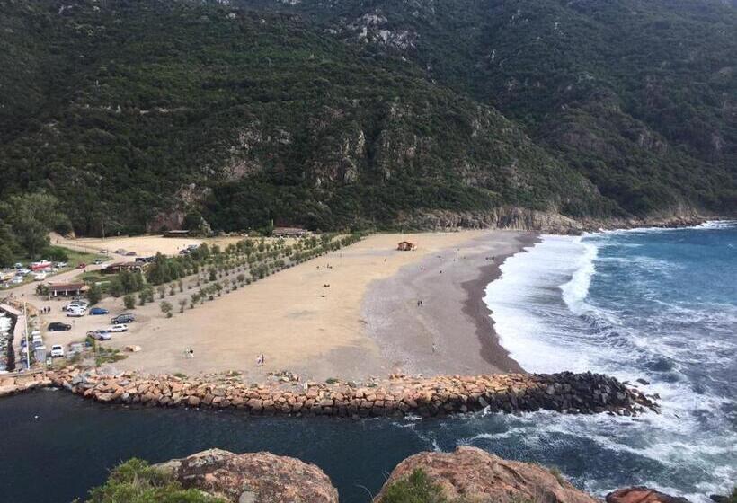 호텔 Les Flots Bleus