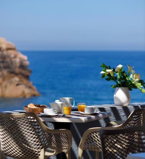 호텔 Les Flots Bleus